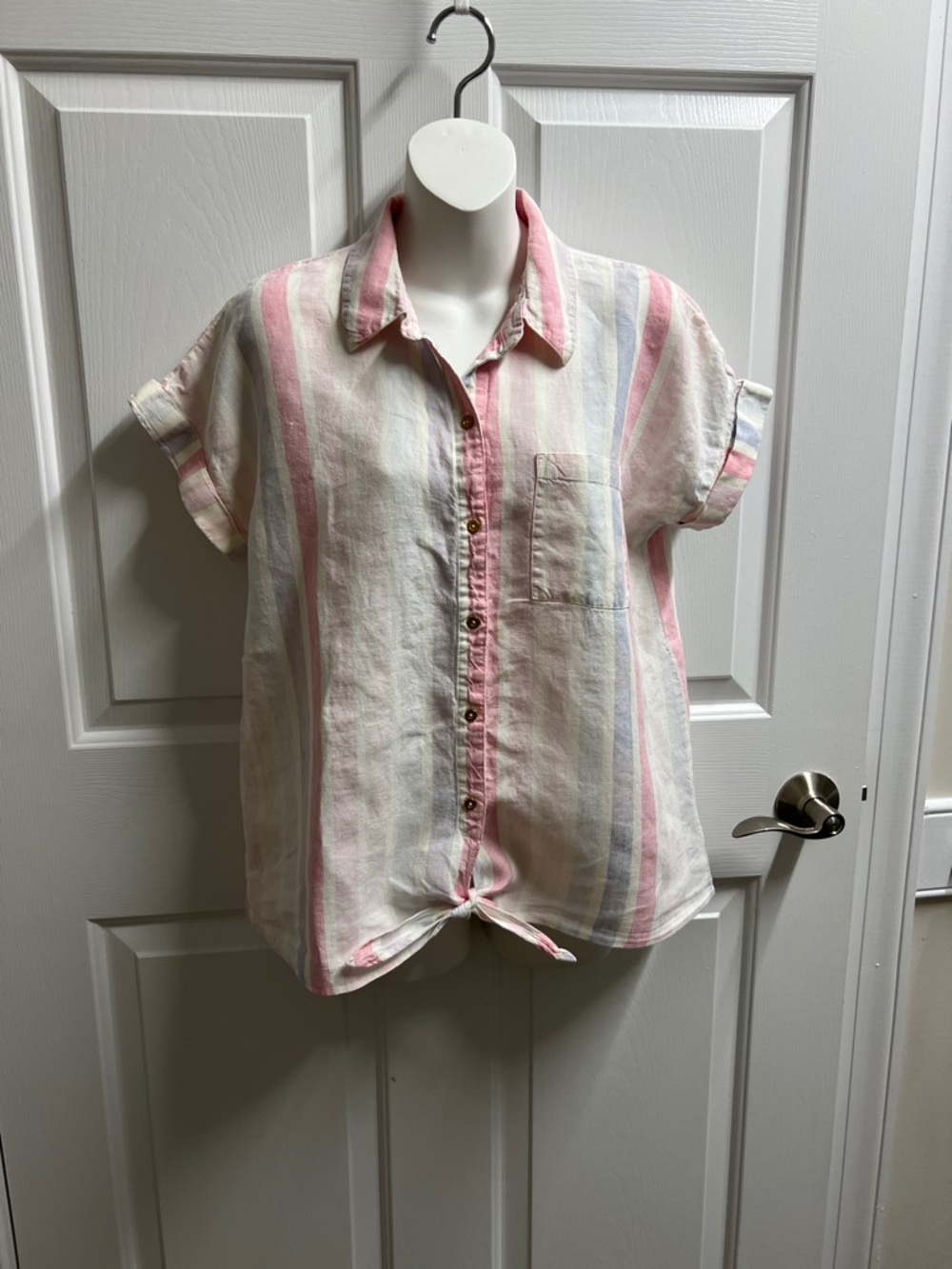 Ellen Tracy blouse women’s linen Multi Stripe Button Front Short Sleeve medium M